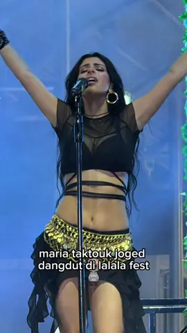 #mariataktouk mixing #dangdut into her music exclusively at #lalalafest Jakarta. @Maria Taktouk 