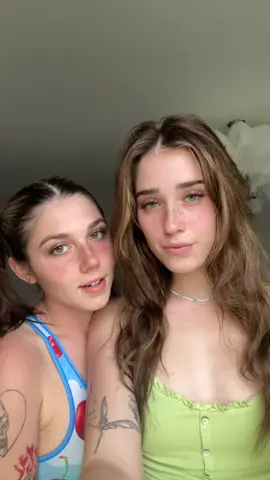 💜 chicas bonitas 💜 #cuerpazodechica #mujeresbellas #mujeresbonitas #chicashermosas #chicaslindas #chicasbonitas #chicas 