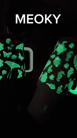 Meoky cup - Glow in the dark!! #meoky #meoky🥤cups #meoky #meokytumbler #meokycup #meokyglowinthedark 