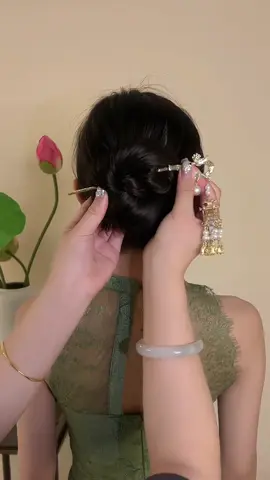 Trâm cài tóc phát sáng lồng đèn trung thu phụ kiện tóc chụo ảnh đi rước đèn #tramcaitoc #tramcaitocphatsang #tramcaitoclongden 