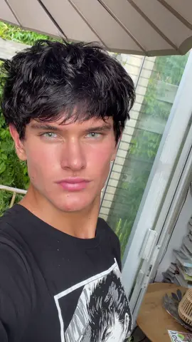 Back to my natural eyes again