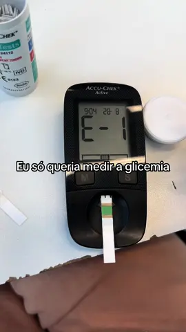 E foi assim que perdi uma caixa de fitas para medir a glicemia  #diabetes #vivendocomdiabetes #typeonediabetes #t1d #rotinadiabetica #sensordiabetes #glicemia #dm1 