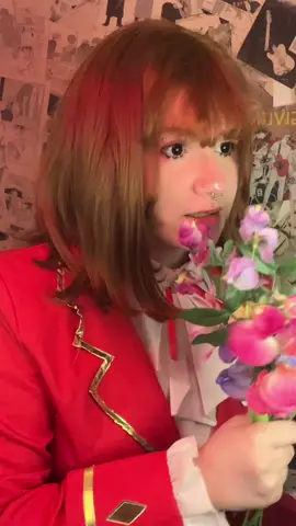 She would in fact push him out of the way. 🤓#cosplay #iaminlovewiththevillainess #raetaylor #raetaylorcosplay #ifavorthevillainess #clairefrancois #clairefrançoiscosplay #ilovethevilainess #iltv 