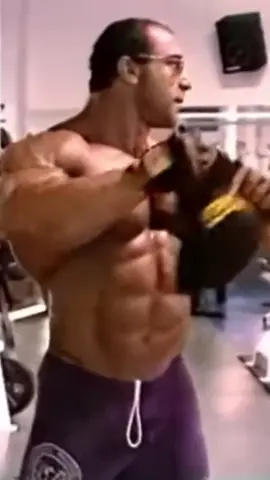 Culturismo old school. Nasser el Sonbaty. #motivation #Fitness #culturismo #gym #viralgym #gymmotivation #GymTok 