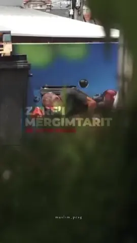 😭🥀..#muslimpeage #muslim_peag #fyp #fy #fypシ゚ #fyppppppppppppppppppppppp #viral #viralllllll #allah #allahuakbar #islamic_video #islam #albania #xhamija #nan #ademramadani #gurbet #baba 