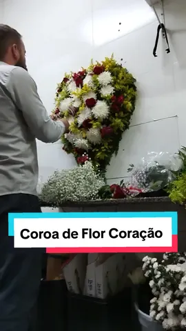Primeiro Vídeo Produzindo coroa de flores Naturais se gostou do vídeo curte e compartilhe.#fy #tanatopraxia #florianopolis #santacatarina #viral 