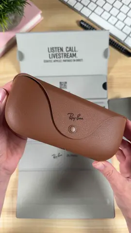 Unboxing my Ray-Ban Meta smart glasses (Headliner)✨link in bio @raybanmeta #RayBanMetaPartner #Tech #technology #raybanmetasmartglasses #raybanmeta #irinatech #unboxing 