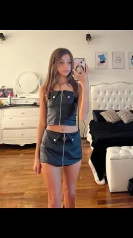 #chicastyle #minifalda #fashion #fotomodel #chicaslindas #chicasguapas #fyp 