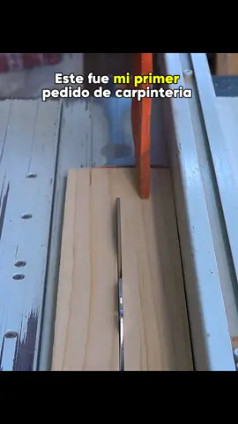 ¿Cómo crees que quedó al final? 🤔 Ve el proceso completo y dime tu opinión. #Carpintería #DIY #ProyectoDeMadera #HechoAMano #LámparaDeMadera 