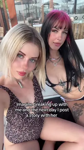 @Baby Ghoul oh my 😳 #tinder #tinderdate #exes #exeshot #exesbelike #exgirlfriend #breakup #breakups #breakuptiktok 