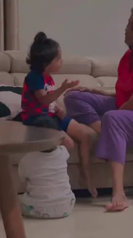 Reera and her tamil… now she can fluently speak our mother toungue 😍