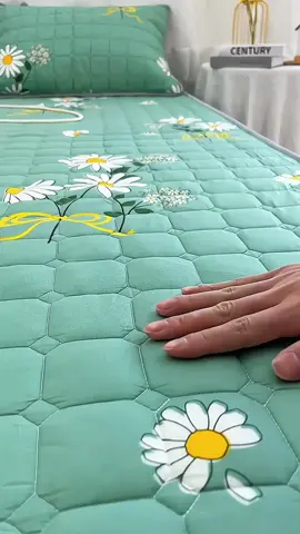 Bộ ga giường Cotton đũi 3 món trần bông mẫu mới 2024#gagoitranbong #bochangagoi #bogagiuongvavogoi #bogagoicotton #bogagiuong #thinhhanh #trending #xuhuong #xuhuongtiktok 