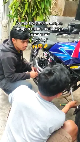 pesona aa rx king 😝 #yamaharxkingindonesia #2strokelover #rxkingnusantara #rxkingviral #rxseriesindonesia #masukberanda #videotrending #fyp #foryou @AgitKemod 