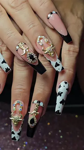 #cowgirls #toro #vaquitas #chulada #vaqueras #parati #flip #ame #viralvideo #nails #🐮 
