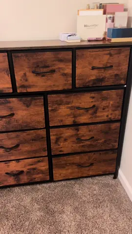 I love the rustic look 🥰 #fyp #homedecor #homefurnishing #bedroomdecor #rusticdecor #storagehacks 