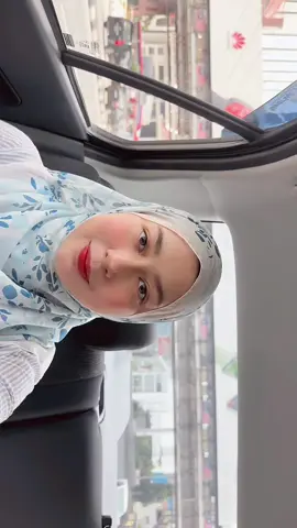 Sabar dan tenang.  In sya Allah nanti  pasti akan datang tenang. P/s: Dalam grab otw pergi hospital. Alhamdulillah dipertemukan indian uncle yg sgt baik 🥹