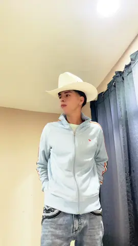 Hola🥰 #para #viral #aguascalientes #vaquero #hola 