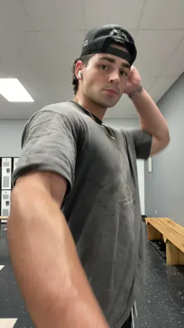 Putting on size #fyp#biceps#veins