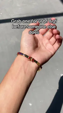 He love it sooo much 😍😍#tennisbracelet #fypシ゚viral #bracelet #jewelrylove #couple #falldealsforyou #couplegiftideas #tiktokmademebuyit #falldealsforyou 