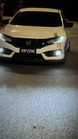 Whitey🤍🔥#FunkNoCapCut #malaysiatiktok #tamiltrending #fypviraltiktok🖤シ゚☆♡viral #fypシ #civicfc 