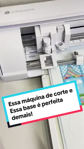 Essa máquina de corte e essa base é perfeita #cameo5 #baseeletrostaticacameo5 #facavocemesmo #DIY #lembrancinhaspersonalizadas 