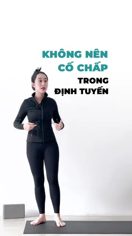 Định tuyến yoga sinh ra để chúng ta tăng tính an toàn và hiệu quả khi thực hành. Mọi người đừng “đóng khung” mình lại bởi sự đúng sai của định tuyến nhé. Quan trọng nhất vẫn là lắng nghe cơ thể🙏🏻 #vuongtuhoayogi #yoga #yogatainha #yogaonline 