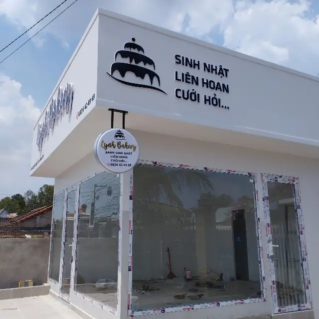 THU HÚT KHÁCH HÀNG BẰNG BIỂN QUẢNG CÁO 2024