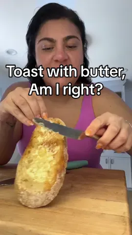 Sometimes you just need a buttery piece of toast, my #homemade 48 hour proofed #sourdough #bread ♥️ #mukbang #snack #fyp #foryou #foryoupage #mukbang #Foodie #food #asmr 