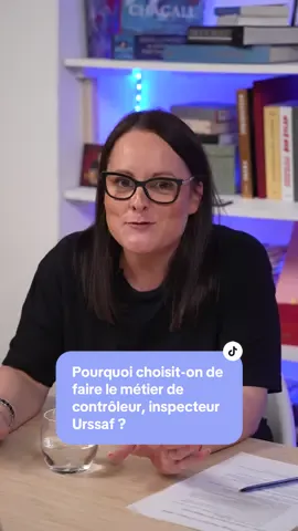 Pourquoi choisit-on de faire le métier d’inspecteur et contrôleur Urssaf ? C’est la question à laquelle Mélanie, inspectrice, répond aujourd’hui !  👉🏻 Si toi aussi tu souhaites rejoindre l’Urssaf, candidate entre le 2 et le 30 septembre en suivant le lien dans ma bio ! Et toi, pourquoi choisirais-tu de faire ce métier ? @urssafofficiel  #recrutement #urssaf #viepro #droitdutravail #travail #foryou #fyp #pourtoi #rh #emploi #foryoupage #entreprise 