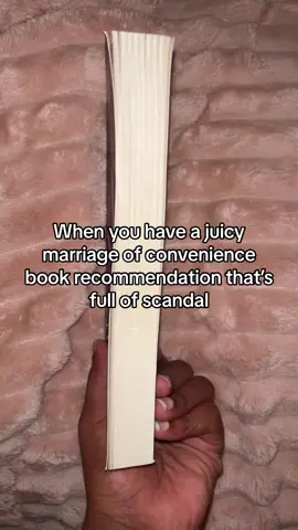 Available on Amzn 🤭 #tiniamontford #romancebooks #blackromancebooks #marriageofconvenience #thelastminutefirstlady 