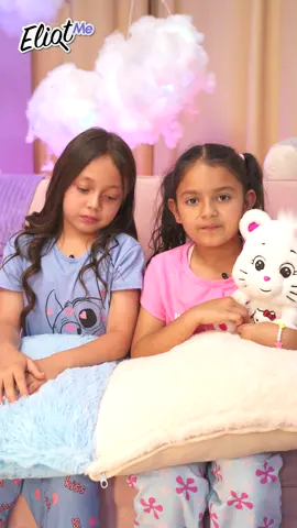 Sol y Estrella aventurera cantan Rhenné de Lara Campos #yoloaventuras #laracampos #cancion #crossover