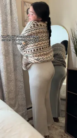 The dreamiest, coziest sweater 🧸🤎☕️ get yours before its gone again! #tiktokshopfinds #fallsweaters #fallfashion #greybandit 