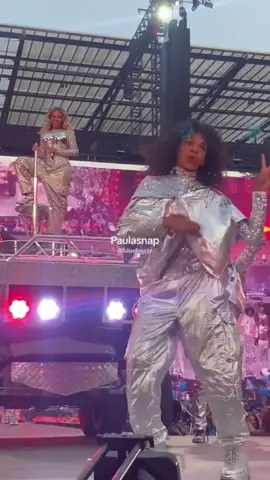 Go Blue🩶🩶 #blueivyctr #beyonce #blueivycarter #luvss4blueivy #jayzcarter #renaissanceworldtour #rwt2023 #ivyleague #bluenaissancetour #beyonceknowles #lestwins 