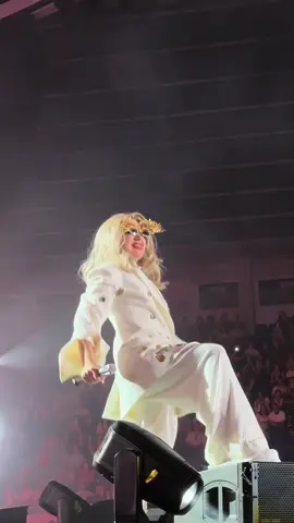 Клавдія Петрівна виявилась дуже красивою дівчиною 🥰#клавдіяпетрівна #klavdiapetrivna 