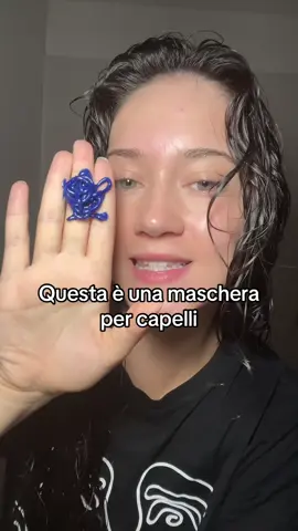 Proviamo insieme la maschera capelli color fresh di Wella nel colore blu per tonalizzare i capelli  adtani e spengere i riflessi rossi #colorfreshmasks #colorfresh #colorfreshmask #mascherablu #mascheracapelli #mascherariflessante #maschera #capelli #wella #riflessante #tonalizzante #tonalizzantecapelli 
