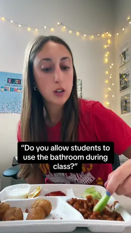 Yes- I really have been asked this before #teacherlife #qanda #schollunch #noellelovessloths 