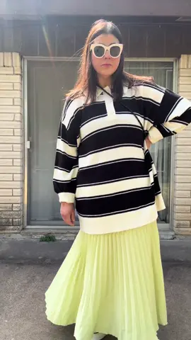 Yellow is another Fall it color. #fashiontiktok #fyp #OOTD #midsizefashion #falltrends2024 #outfitinspo #streetstylefashion #texas #womensfashion #outfitideas #styletips #yellow 