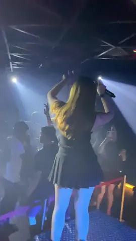 Goyang nggak tuh #💃💃 #nasaluxuryclubbanjarmasin #tiktokberanda 