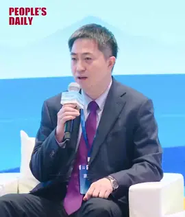 Wang Wei, department head of the International Cooperation Division in International Banking at the Industrial and Commercial Bank of #China (ICBC), said that the green economy and green transition are vital to the development of Belt and Road regions. Wang made the remarks as a panelist at the 2024 Media Cooperation Forum on Belt and Road on Wednesday, August 28 in #Chengdu, #Sichuan Province.
