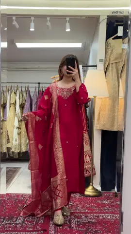 New arrivals of kurti suits in store for this festive season. Visit us at 83 wigram street Harrispark #fyp ###boutiquestore #vastradesignersydney #ethnicwears #festivalwear #kurti #red #partywear 