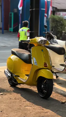 udah cakep belom? #vespamatic #vespa 