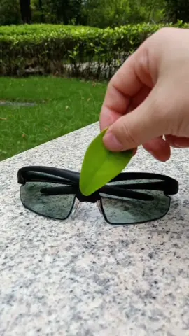Easy to protect your eyes😏#goodstuff #goodthings #tiktokfinds #amazonfinds #LearnOnTikTok #tiktokmademebuyit #fyp #foryou #usa 