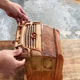 Mercedes Benz Actros Tractor Truck carving in wood #woodcarving #woodworking 