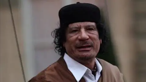 ياغالي السوم معمر يا جلاي اهموم 😞💚. #شرعيه_والامور_طيبه_ياحاج✈ #هلها_من_قبل_يبال_دق_الطبل🤕🔥 #هلها_من_قبل_يبال_دق_الطبل🤕🔥❤️🦅 #المشاشيه_اسود_الجبل🔥❤️ #بنغازي #الجنوب #طرابلس 