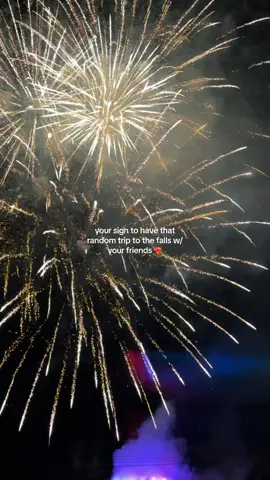 one last summer trip? ❤️‍🔥✨ niagara falls at night hits different, and the only way to end the night is watching their nightly fireworks!! tag your bffs #niagarafalls #torontodaytrip #niagarafallsfireworks #funthingstodo #todotoronto #ontariofinds #roadtrip #canadatravel #PlacesToVisit #friendsdate #mustvisit #cliftonhill #ontariogetaway 