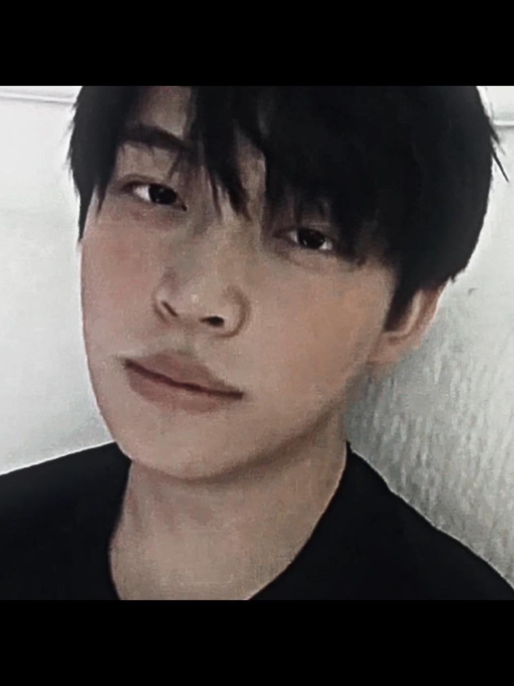 i literally love pathetic mens oml. #rizzasian #asianboy #asianrizzedit #kdramafyp #patheticman #fypage #randomedit #asianrizzedit #fyp 