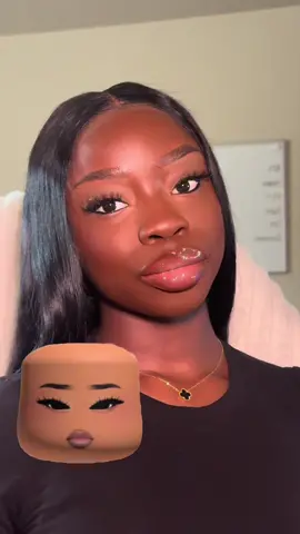 Berry Avenue makeup, whats it giving? #fyp #viral #fijiayisha #roblox #blackgirlmakeup #everydaymakeup 