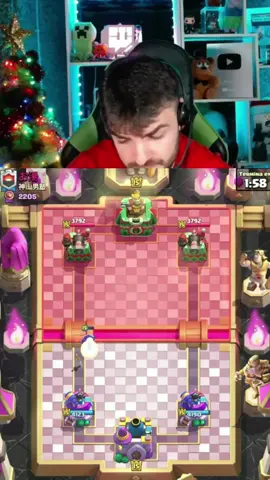 Enfadandome en Clash Royale en 2024...