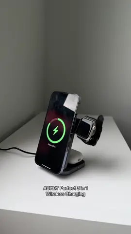 The MagFusion Z has all your devices cover with fast charging @AUKEYOfficial l #aukey #foldable #magsafe #fastcharging #iphonecharger #applewatch #applewatchcharger #phonecharger #iphone #portablecharger #aukey #phoneholder #aukeycharger #aukeyproduct #aukeyfastcharging #Fyp #tiktokshop #tiktokfinds #aukeycharger #charging #chargingstation #aukeychargingstation #labordaysale #laborday 