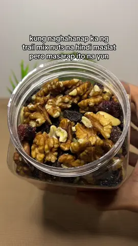 ito lang ang fave ko na trail mix nuts dahil hindi maalat 🥰 Mr. Squirrel Mixed Nuts 🫶🏼    #mrsquirrelmixednuts  #trailmix #trailmixnuts #mixednuts #healthysnacks #fyp #foryou 